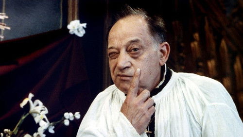 Mon curé chez les nudistes (1982)