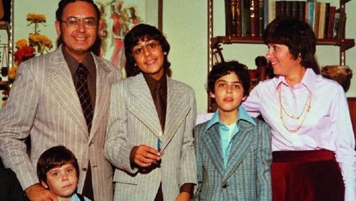 Capturing the Friedmans (2003)