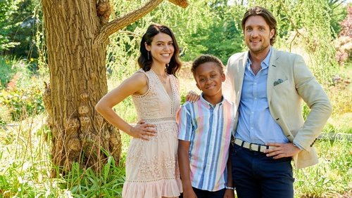 Zoe’s Having a Baby (2023)