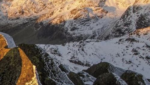 Life of a Mountain: A Year on Scafell Pike (2014)