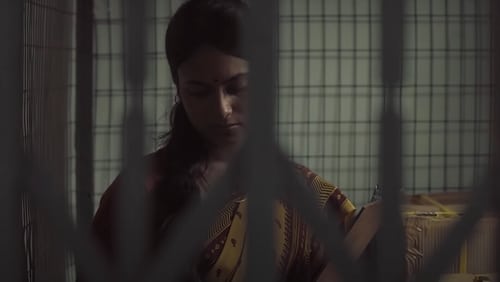 Asha Jaoar Majhe (2014)