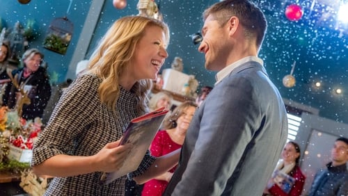 Finding Santa (TV Movie 2017)